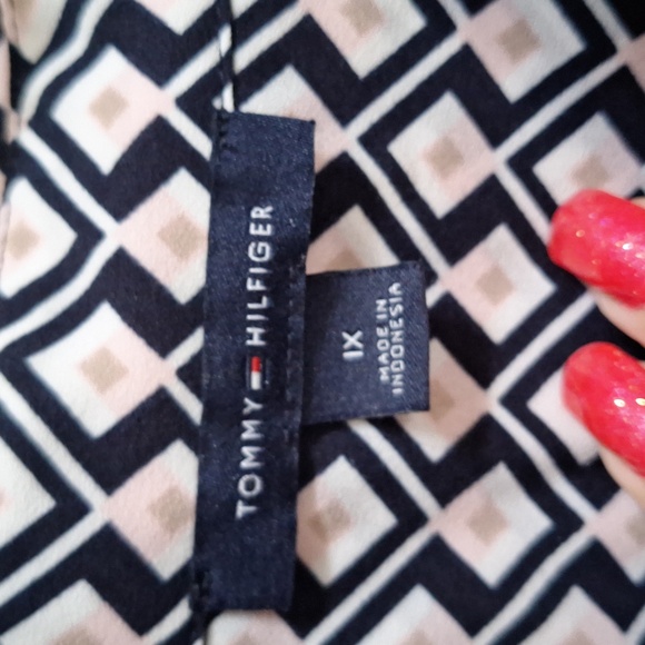 Tommy Hilfiger Gold Button-Up Long Sleeve Blouse. Size XL NWOT - Picture 10 of 12